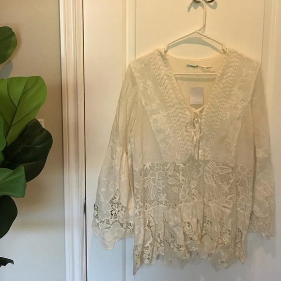 Kimchi Blue Tops - Kimchi blue lace bell sleeve top